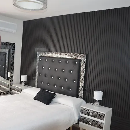 Гостьовий будинок Mont Royal 2*
